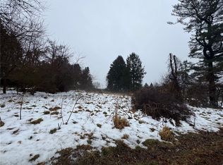 1114 Countyline Rd, New Castle, PA 16101