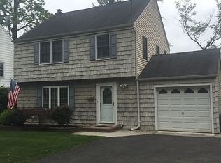 594 W Inman Ave, Rahway, NJ 07065