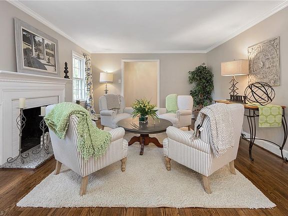4th image of 3813 Dogwood Dr