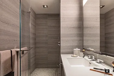 Rented by R New York