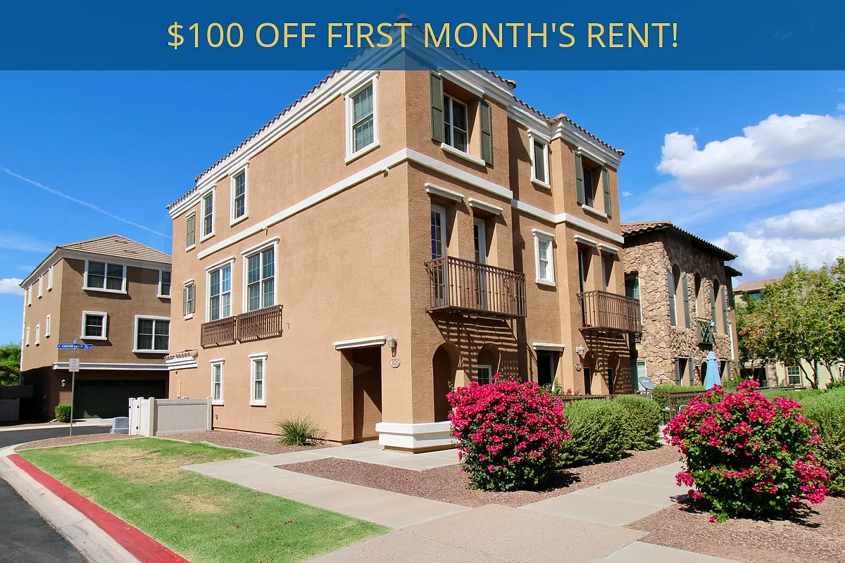 2 bed, 2.5 bath, 1342 sqft, $1,950 — Photo 1