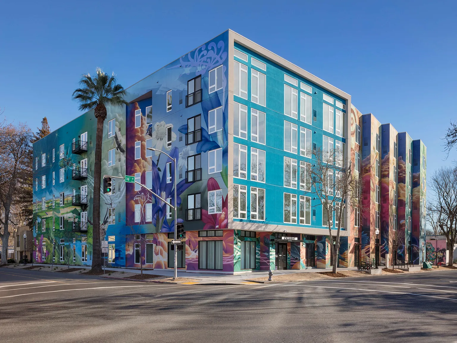Eleanor H16 Apartments — Photo 1