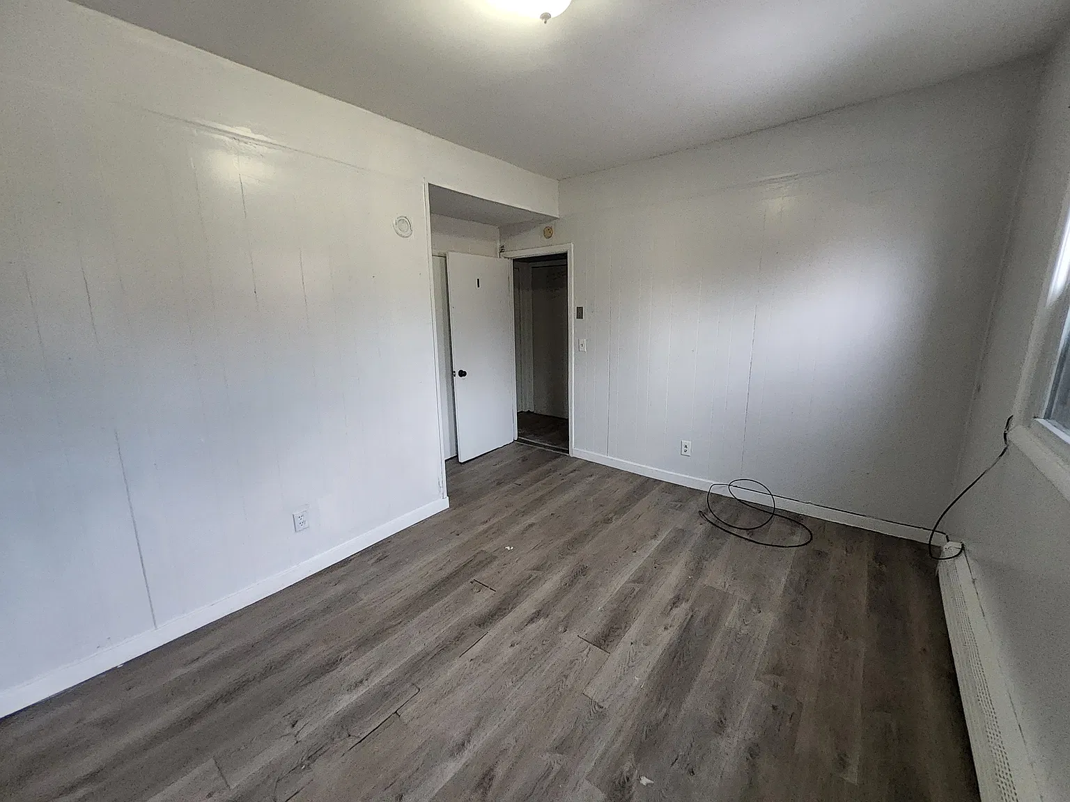 Studio, 300 sqft, $700 — Photo 3