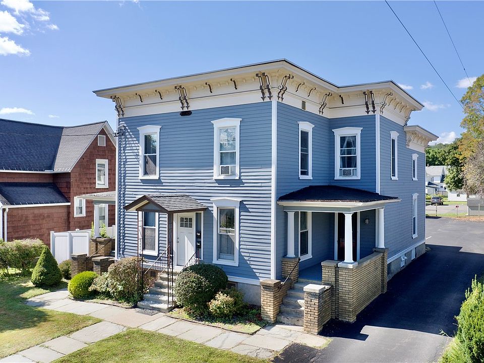 1st image of 373-375 Main St