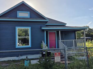 511 N Nueces #101, San Antonio, TX 78207