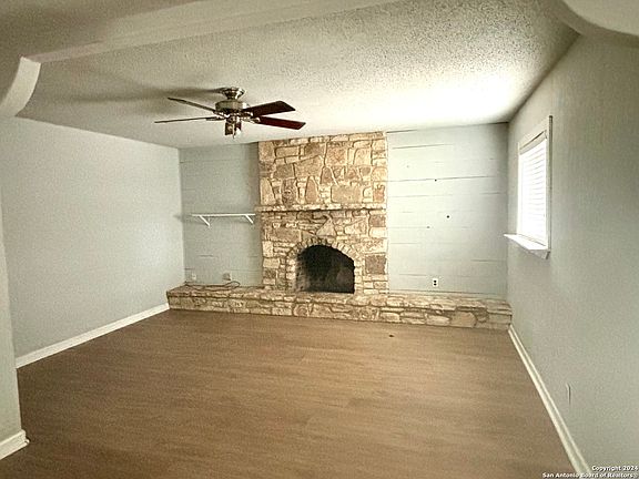 5th image of 10907 MEADOWHOME ST