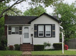 348 Deauville Blvd, Copiague, NY 11726
