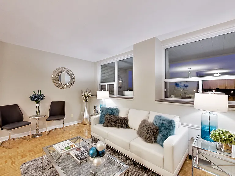 630 Roselawn Ave — Photo 41