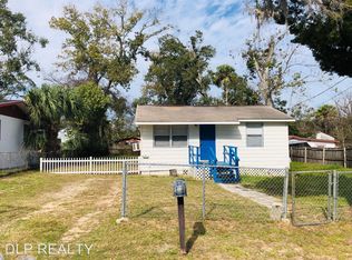 1206 10th St, Daytona Beach, FL 32117