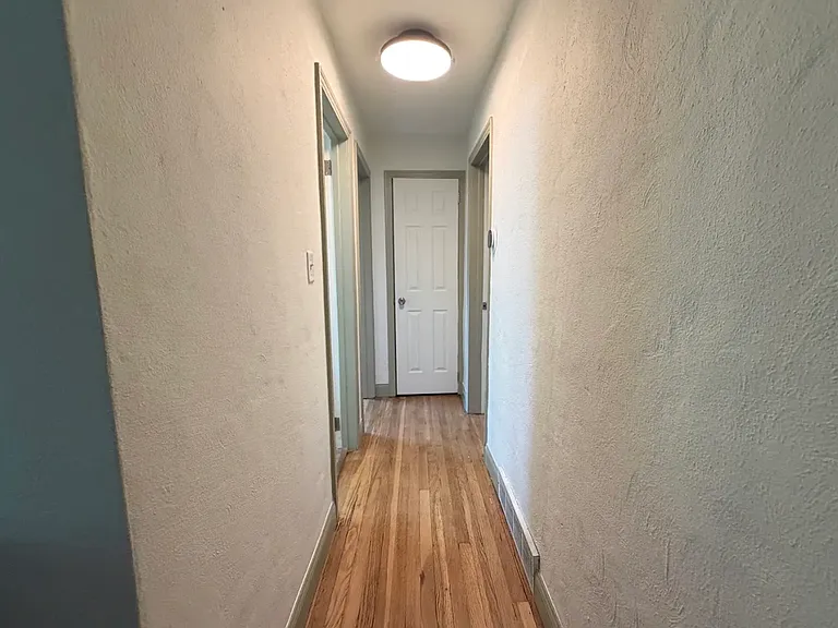2940 Dodds Ave — Photo 8