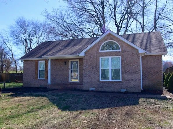 150 Cora St, Portland, TN 37148