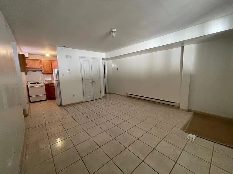 51 Benson St #2 — Photo 5