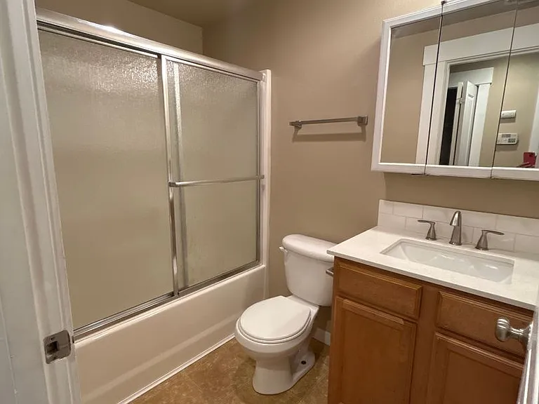 4232 Chartwell St SE — Photo 10