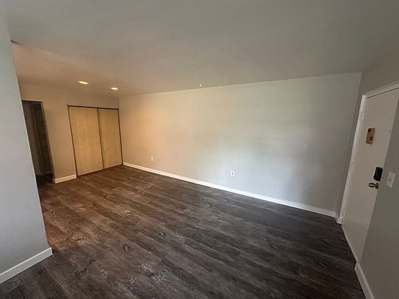 2nd image of 2700 Harrison Ave