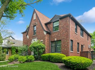 1132 N Grove Ave, Oak Park, IL
