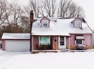 3215 Hermosa Dr, Youngstown, OH