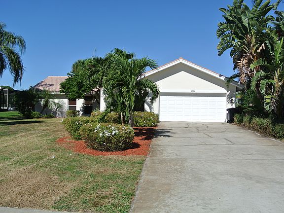 3rd image of 4724 Overlook Dr NE