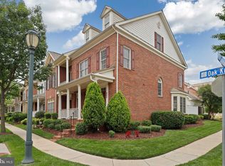802 Oak Knoll Ter, Rockville, MD