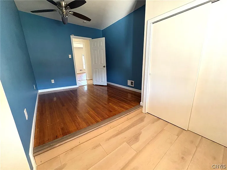 32 Walnut St — Photo 14
