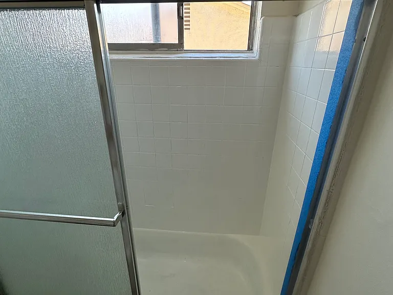 6320 Whitsett Ave #2 — Photo 4