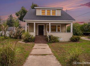 31 W Division St NW, Sparta, MI 49345