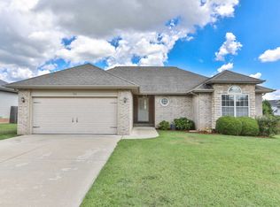 116 W Emily Ln, Willard, MO 65781