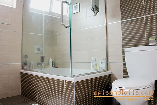 Rented by aptsandlofts.com | media 27