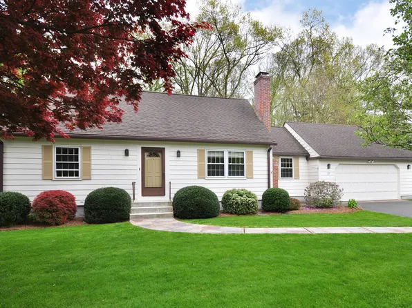 17 Bradford Drive, Windsor, CT 06095