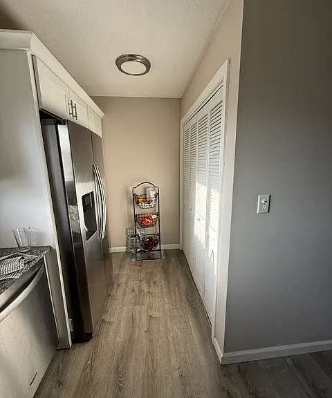 1402 Summer Hill Dr — Photo 9