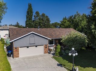 16 Smart Ct, Collingwood, ON L9Y4S1