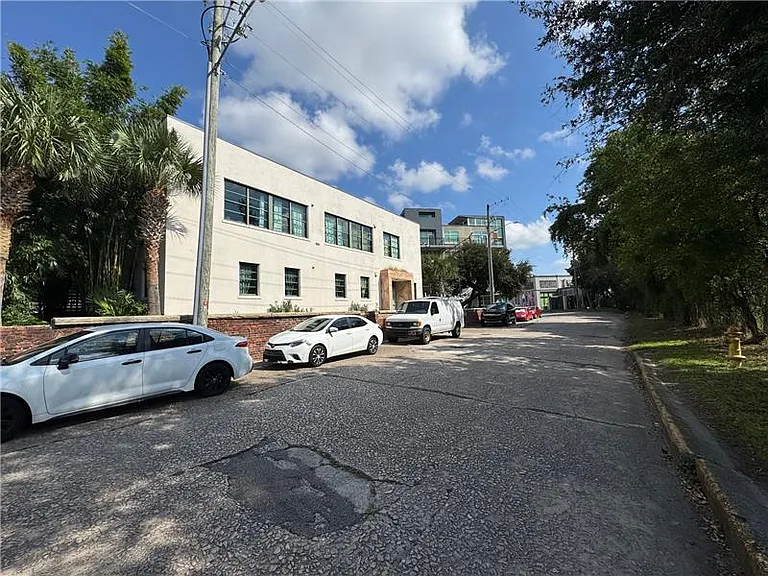 528 Selma St #B — Photo 5