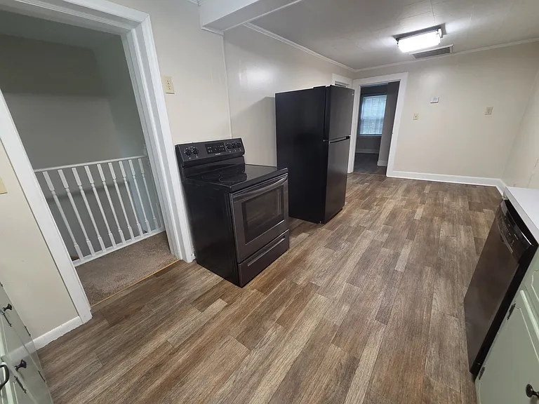 1650 Norwood St SW — Photo 17