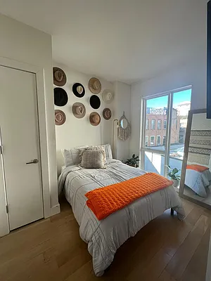 Rented by Lodger Corp | media 8