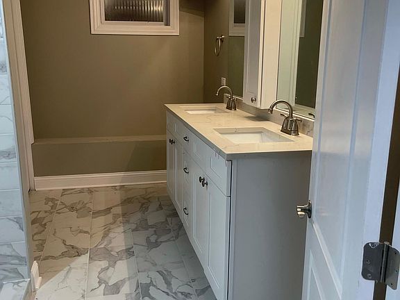5th image of 5323 S Ashland Ave