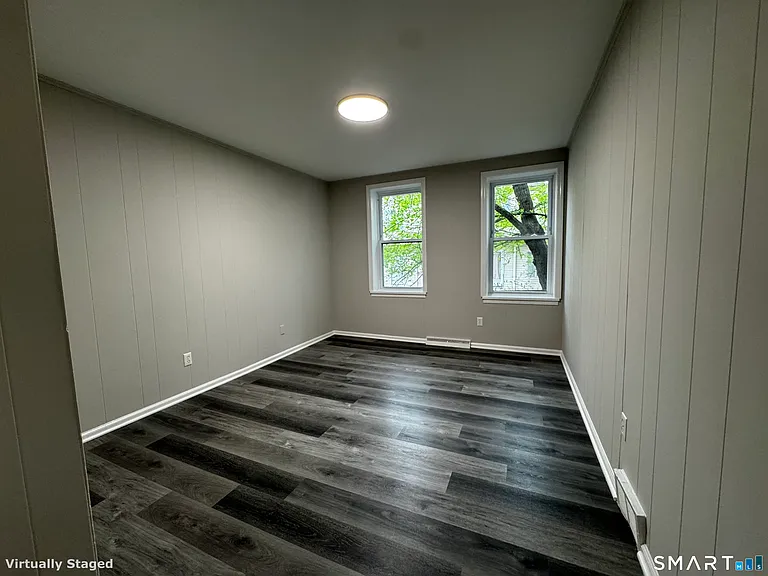 45-51 Cowles St #45 — Photo 10