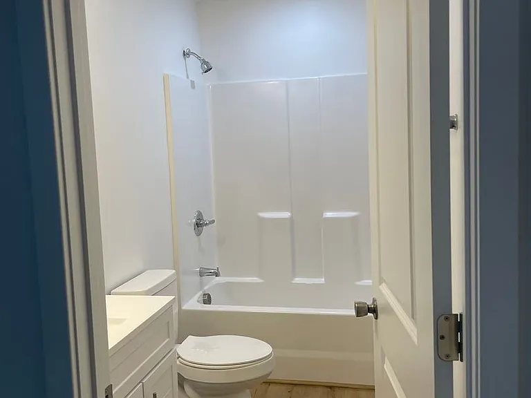 311 N Center St — Photo 3