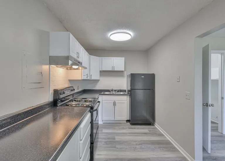 912 Winthorne Dr #2 — Photo 5