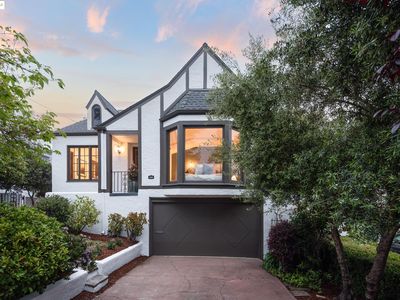 5468 Proctor Ave, Oakland, CA, 94618