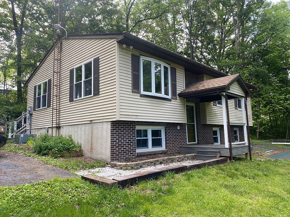 1st image of 422 Ono Rd