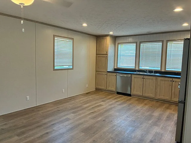 1250 Strandwyck — Photo 22