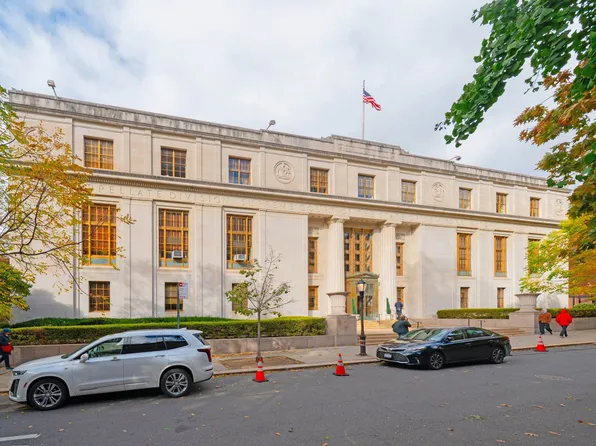 108 Pierrepont Street image 21 of 26