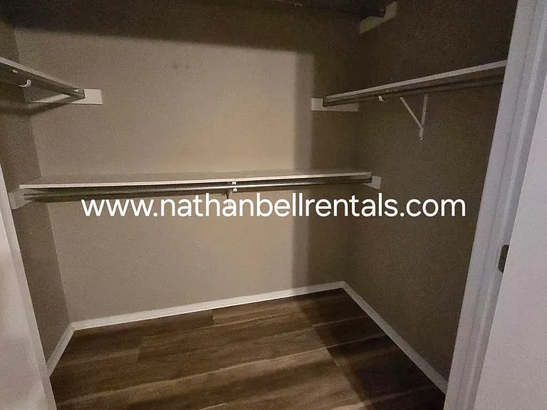 2140 40th St SE — Photo 10