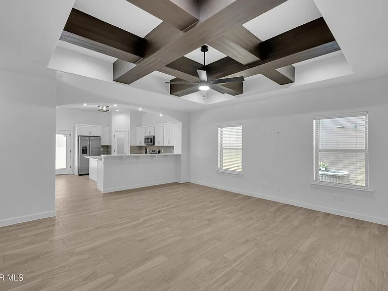 781 Cedarwood Ave — Photo 12