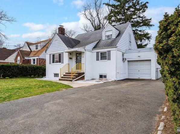 2-10 Saddle River Rd, Fair Lawn, NJ 07410