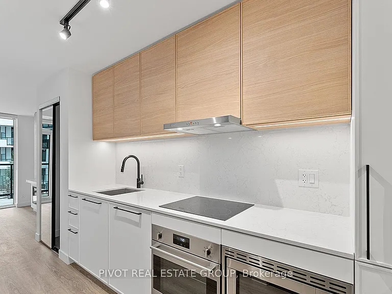 1050 Eastern Ave #603 — Photo 14
