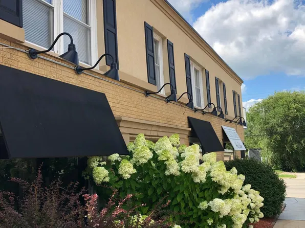 302 W Maple St APT B, New Lenox, IL 60451
