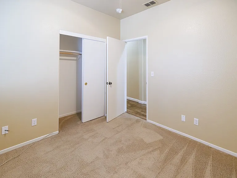 5517 Laguna Crest Way — Photo 13