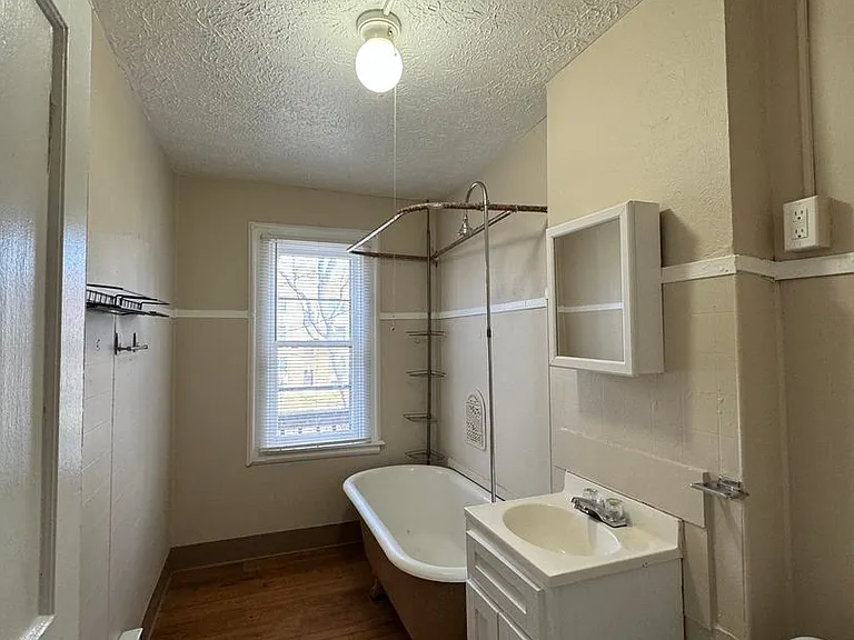46-48 Harlem St — Photo 19