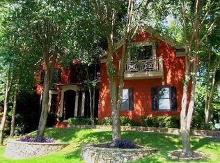 5215 Chaversham Ln, Norcross, GA 30092