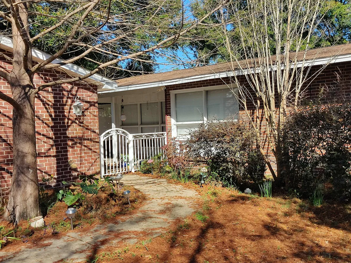 Building Photo - 3500 Rothschild Dr